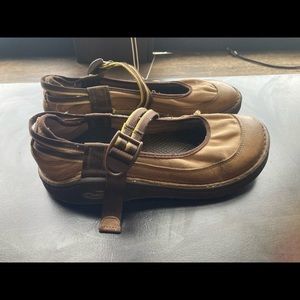 Chaco W size 8 shoe